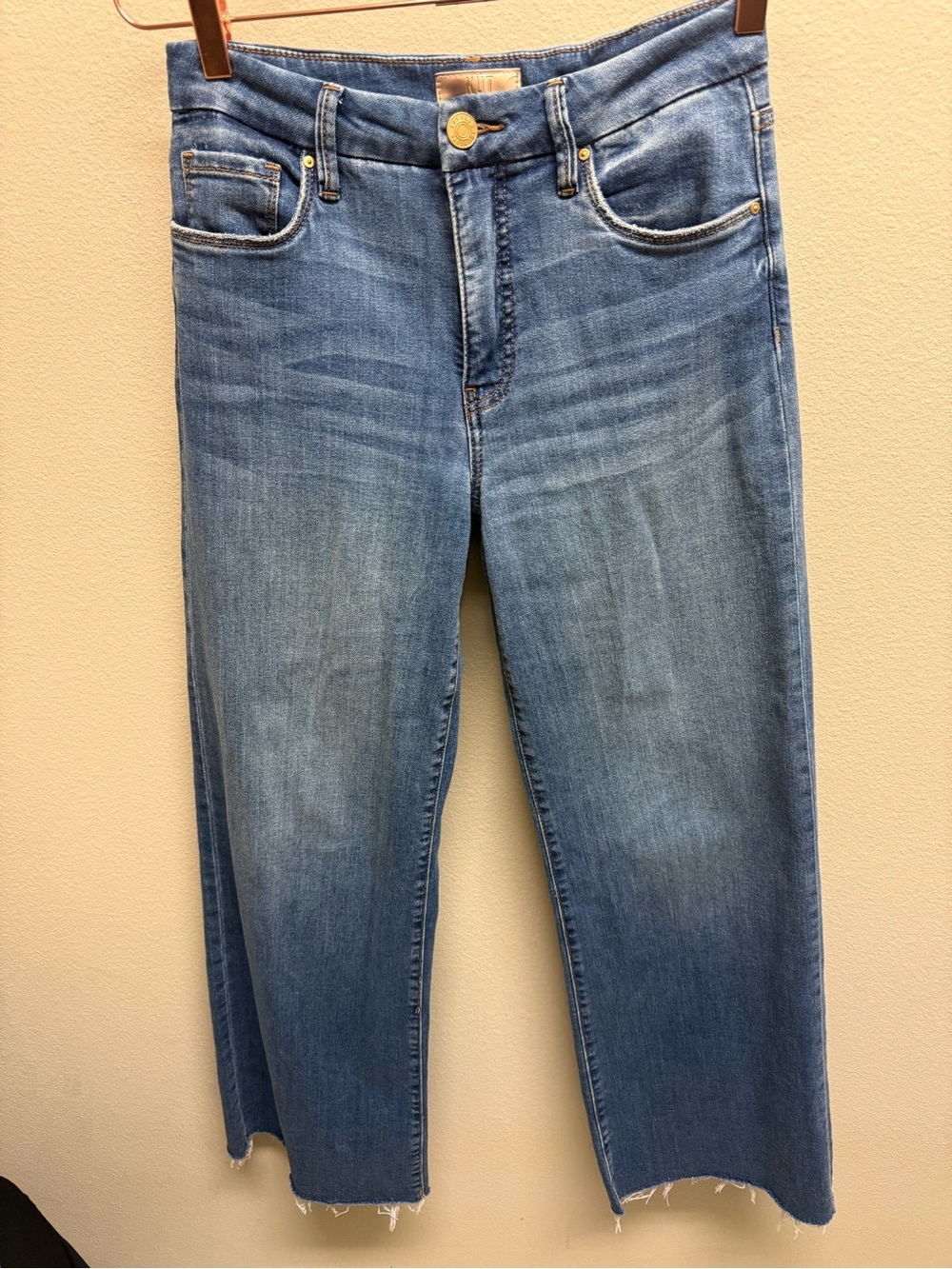 Kut from the Kloth Meg Fab Ab Wide Leg High Rise Jeans.Size 0
